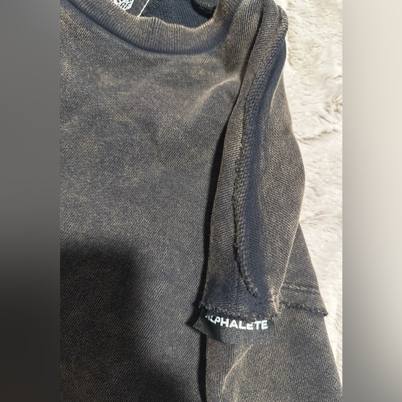 Alphalete Women's Terry Oversized Crop Top Long Sleeve Pullover Acid Wash Small - Picture 11 of 13